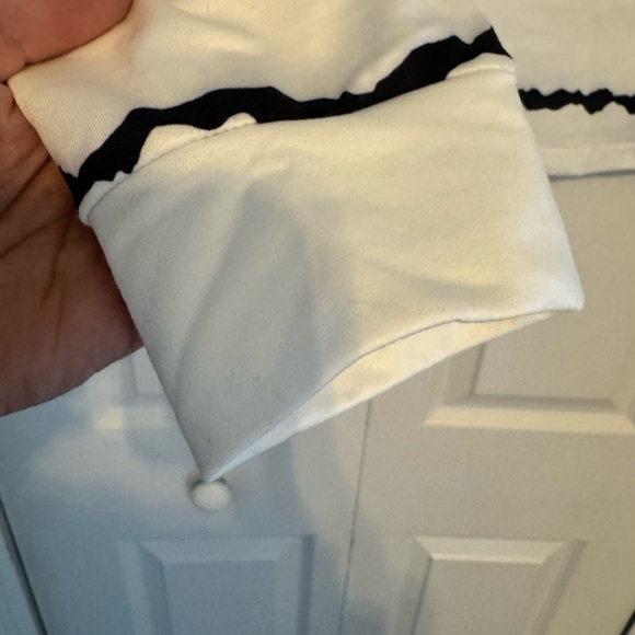 Women's Large Hoodie - Picture 2 of 7